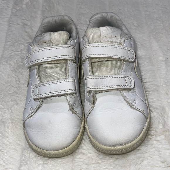 Nike Other - Nike Court Royale